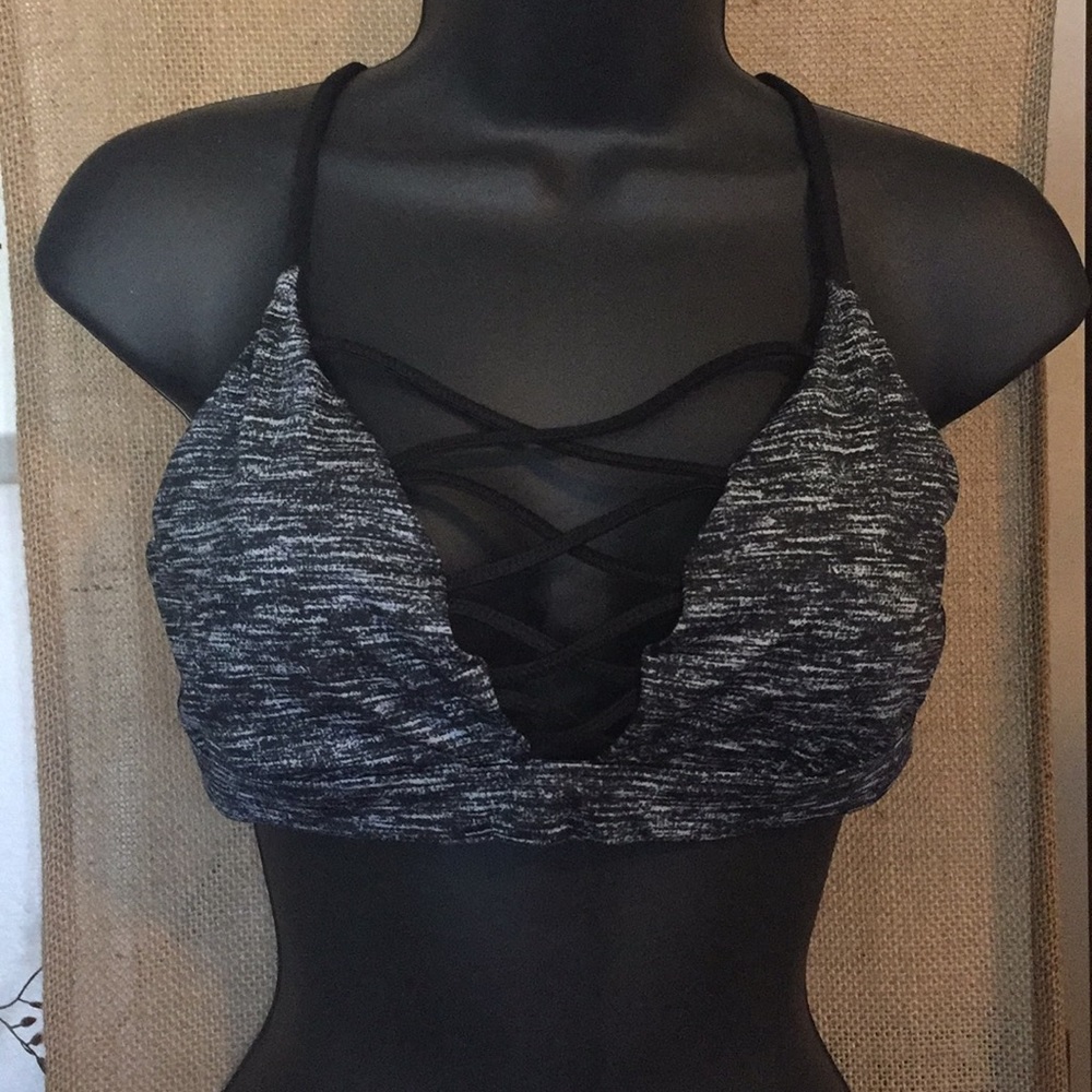 NWOT Victoria's Secret Sport Strappy Bralette